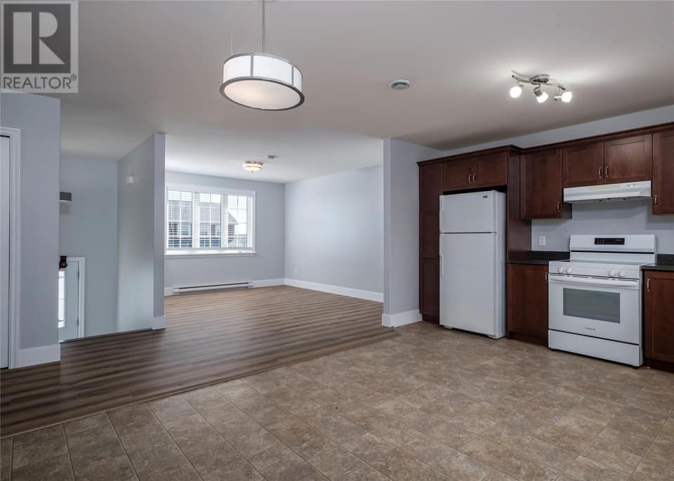 5 Mayfair Avenue, photo 9 of 40
