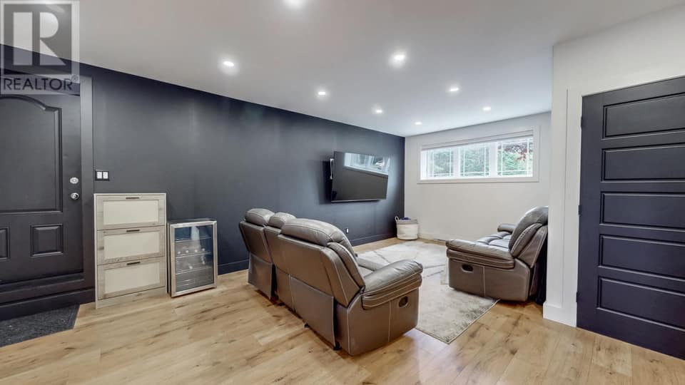 1796 Topsail Road, photo 27 of 46