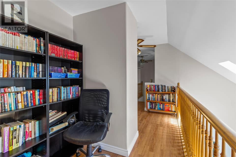 28 Dawes Hill Road, photo 25 of 45