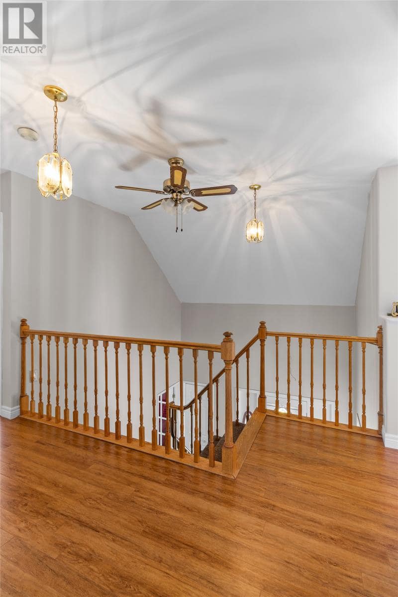 28 Dawes Hill Road, photo 23 of 45