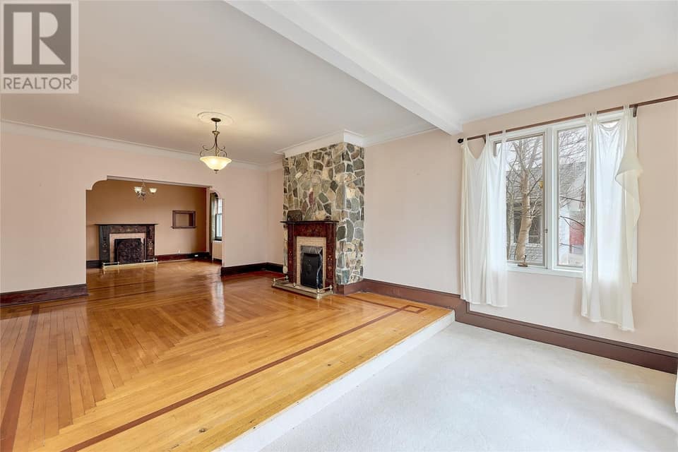 300 Topsail Road, photo 11 of 35