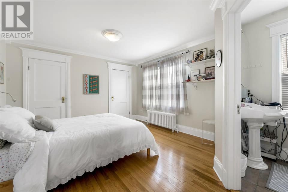 1 Bradbury Place, photo 12 of 32