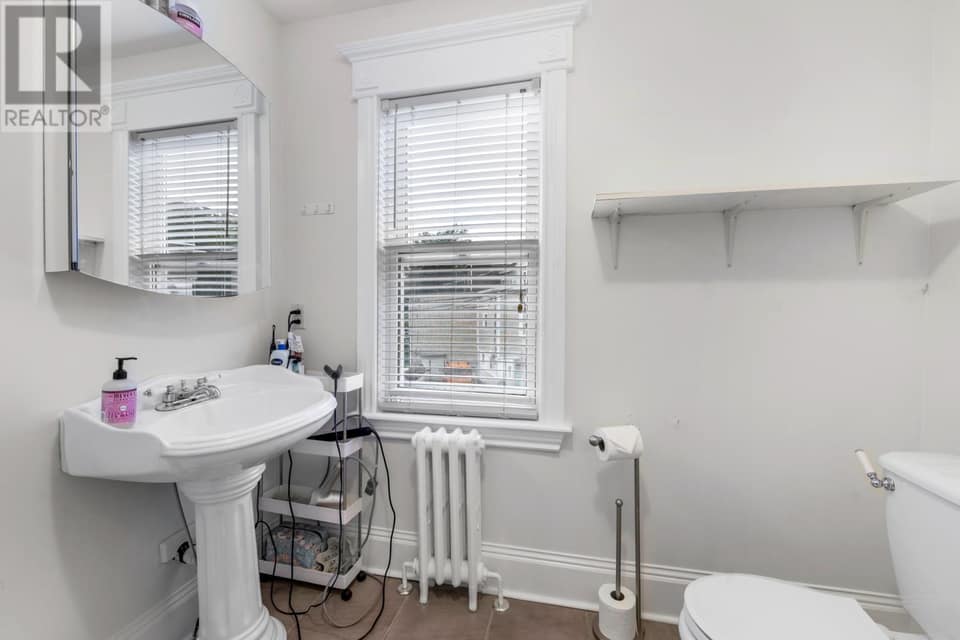 1 Bradbury Place, photo 13 of 32