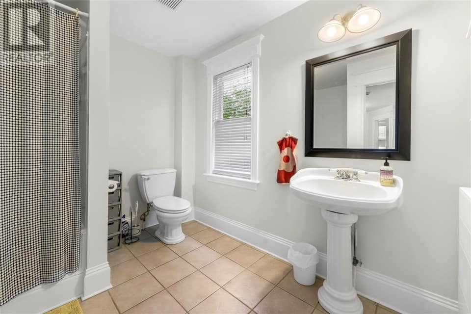 1 Bradbury Place, photo 17 of 32