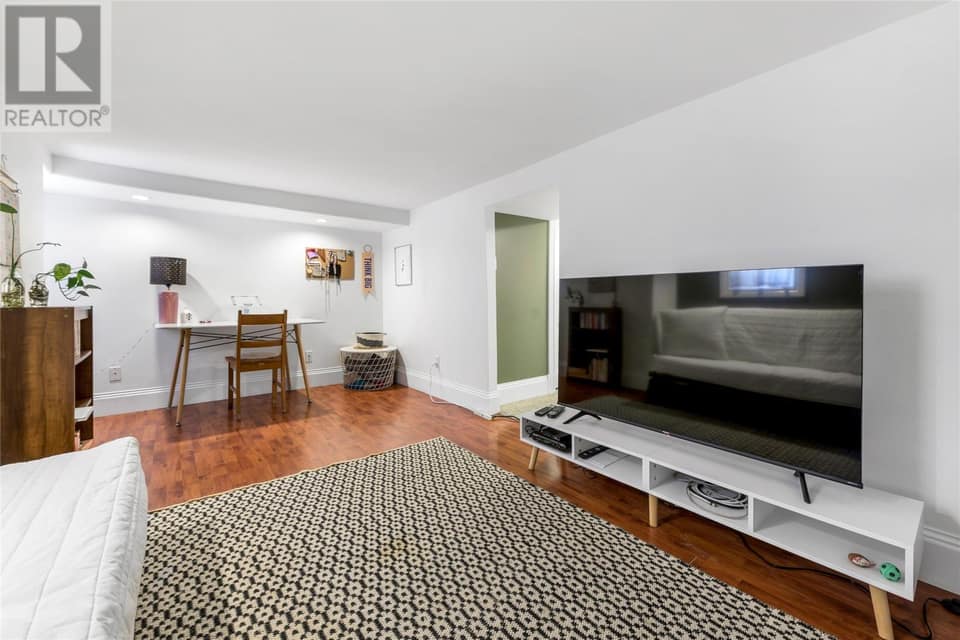 1 Bradbury Place, photo 26 of 32
