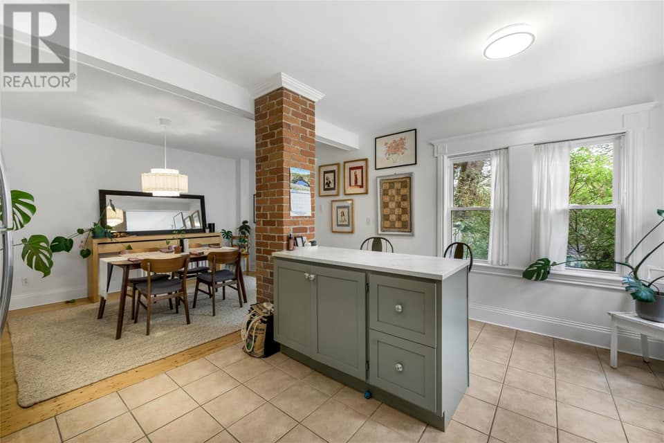1 Bradbury Place, photo 6 of 32