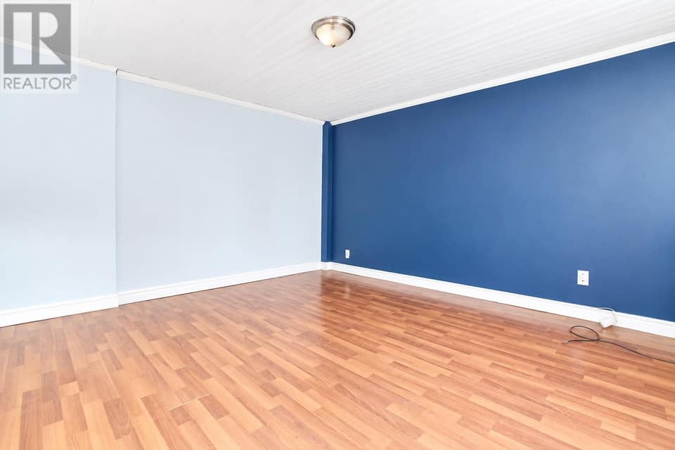 20 Colonial Street, photo 14 of 23