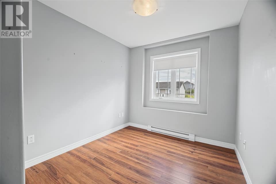 28 Westport Drive, photo 11 of 27