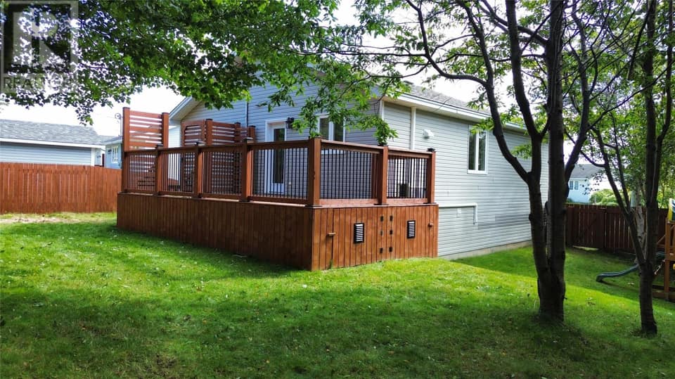 161 Lanark Drive, photo 37 of 39