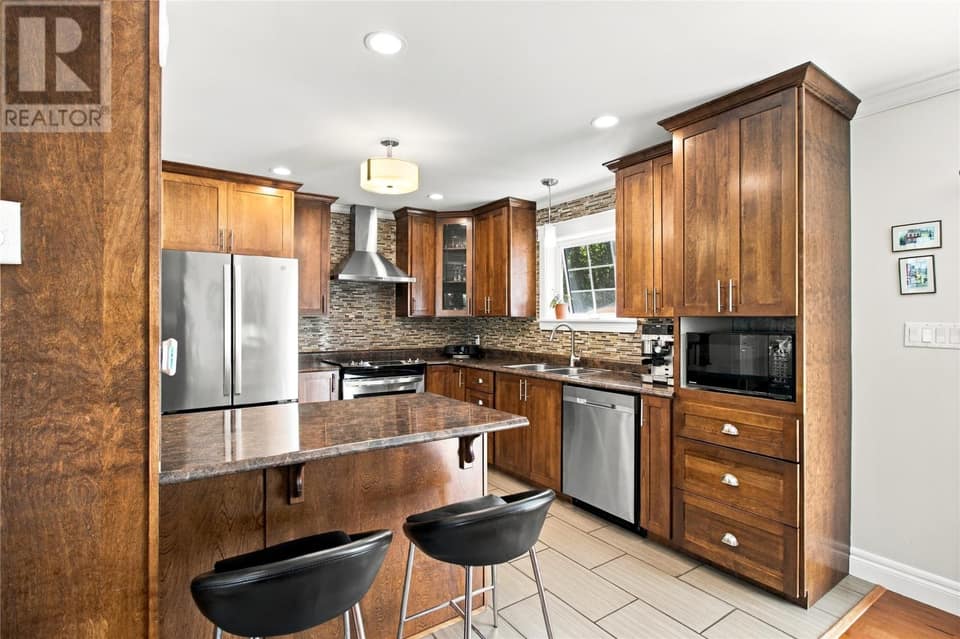 12 Brookfield Road, photo 13 of 46