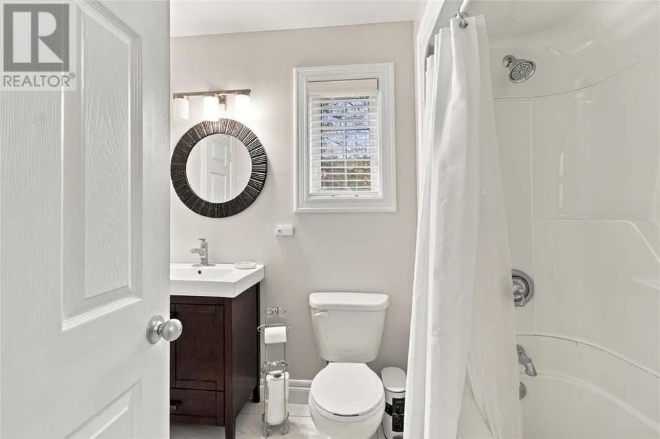 12 Brookfield Road, photo 20 of 46