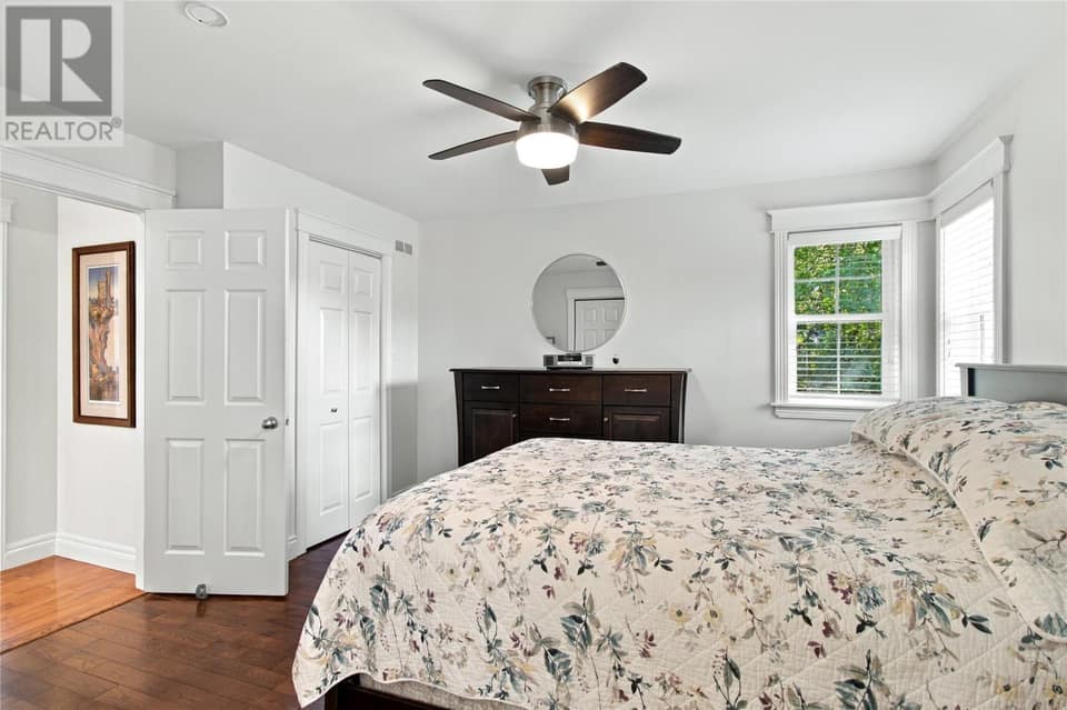 12 Brookfield Road, photo 29 of 46