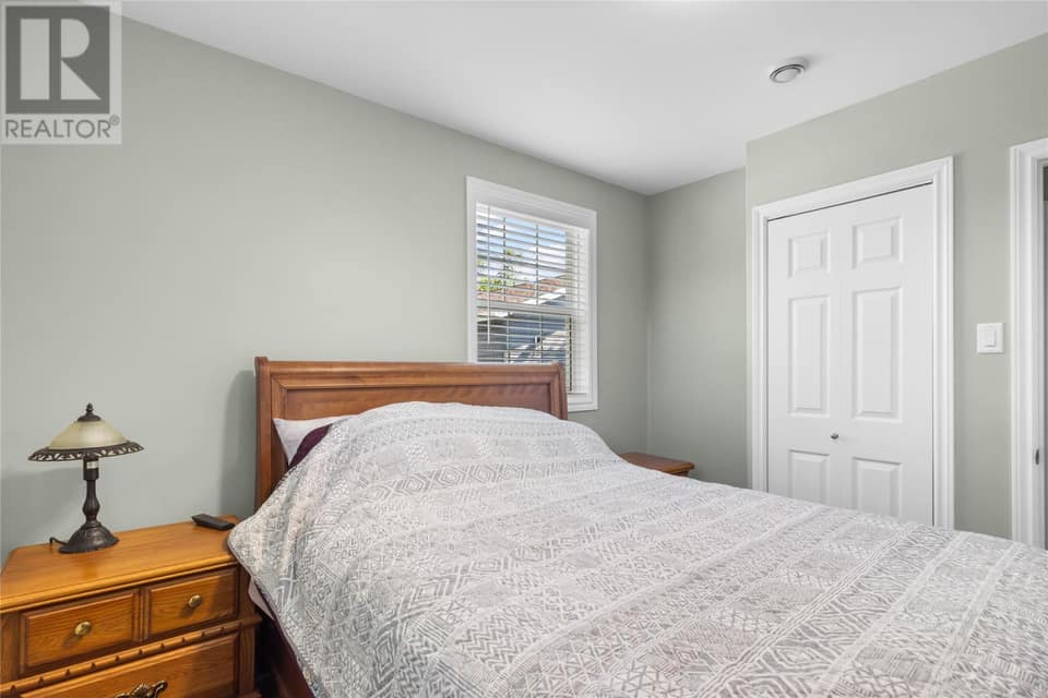 25 Chamberlains Road, photo 24 of 48