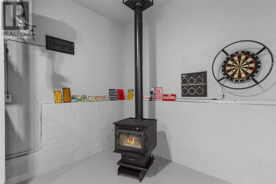 25 Chamberlains Road, photo 42 of 48