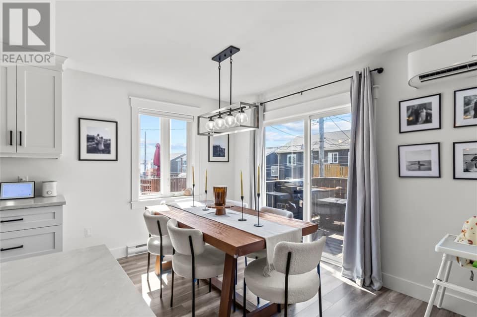 43 Challenger Crescent, photo 10 of 36