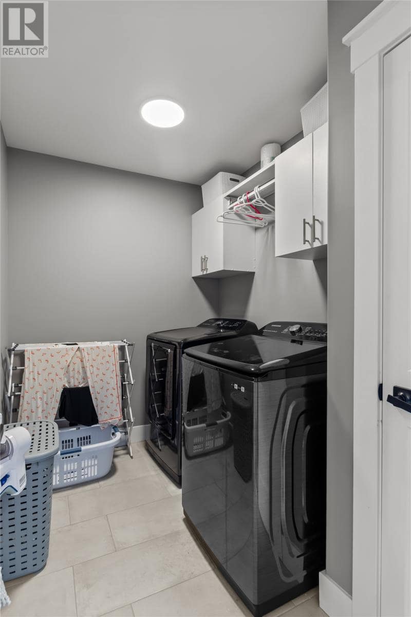 43 Challenger Crescent, photo 18 of 36