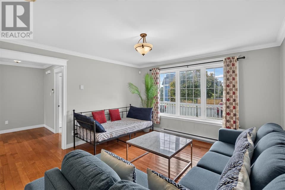 30 Larner Street, photo 7 of 50