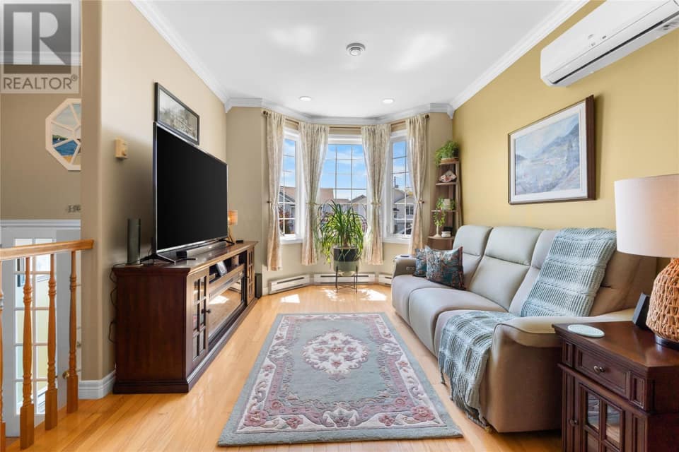 3 Hodder Place, photo 7 of 42