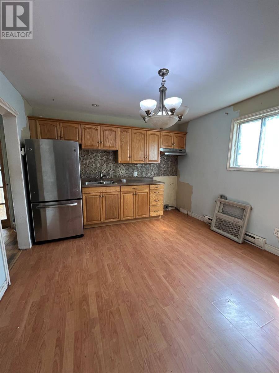 31 Liverpool Avenue, photo 4 of 7