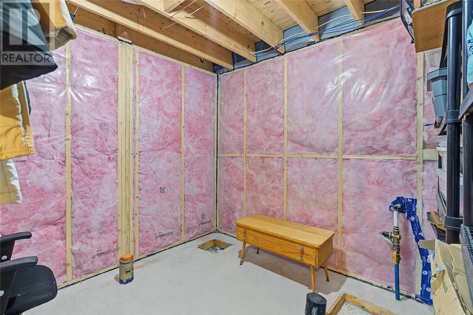 172 Lanark Drive, photo 30 of 31