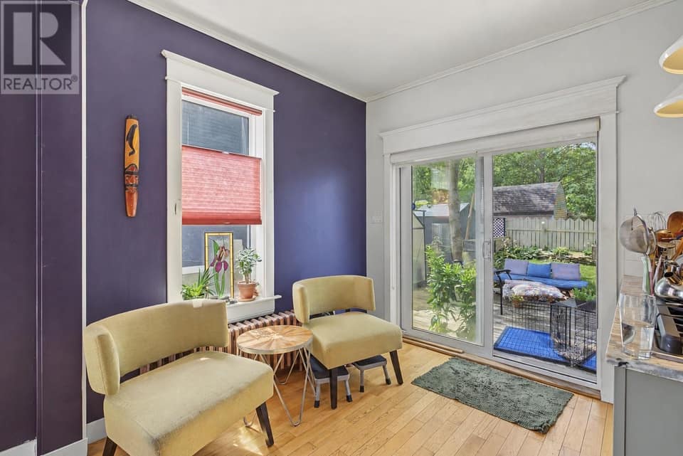 11 Blatch Avenue, photo 13 of 32