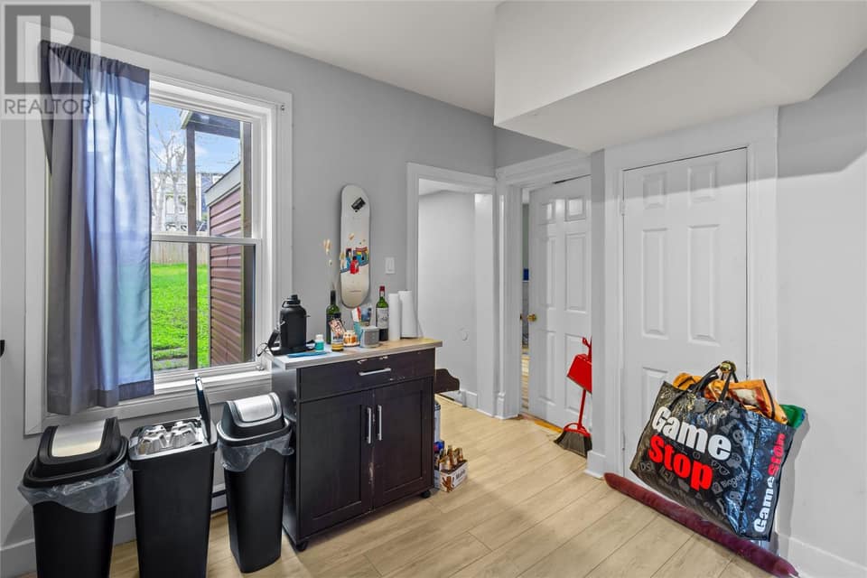 163 Patrick Street, photo 9 of 20