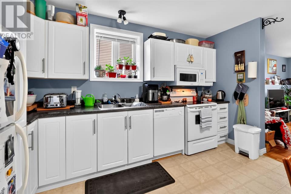 44 Seascape Drive, photo 22 of 37