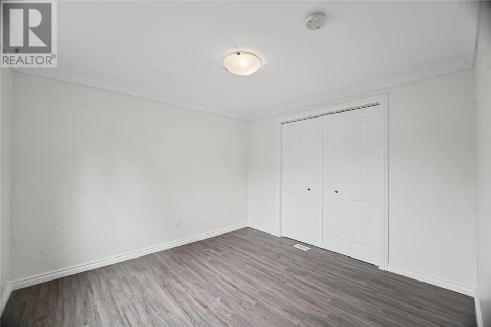 14 Ashgrove Drive, photo 12 of 21