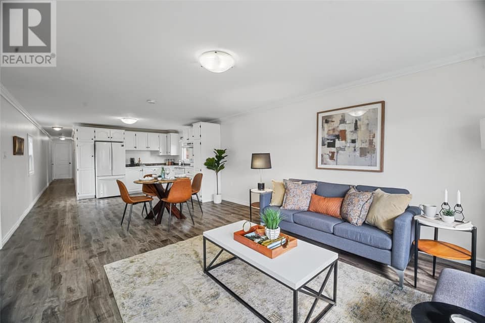 14 Ashgrove Drive, photo 4 of 21