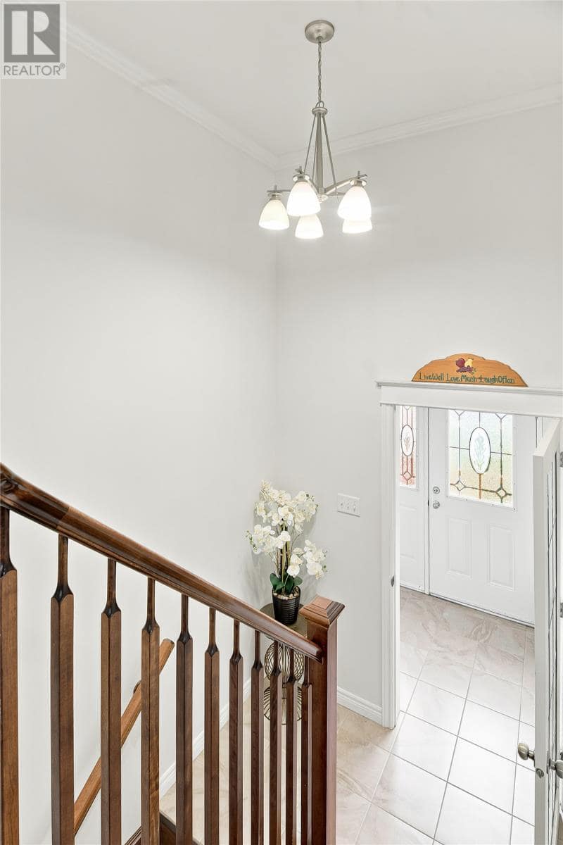 48 DAUNTLESS Street, photo 4 of 30