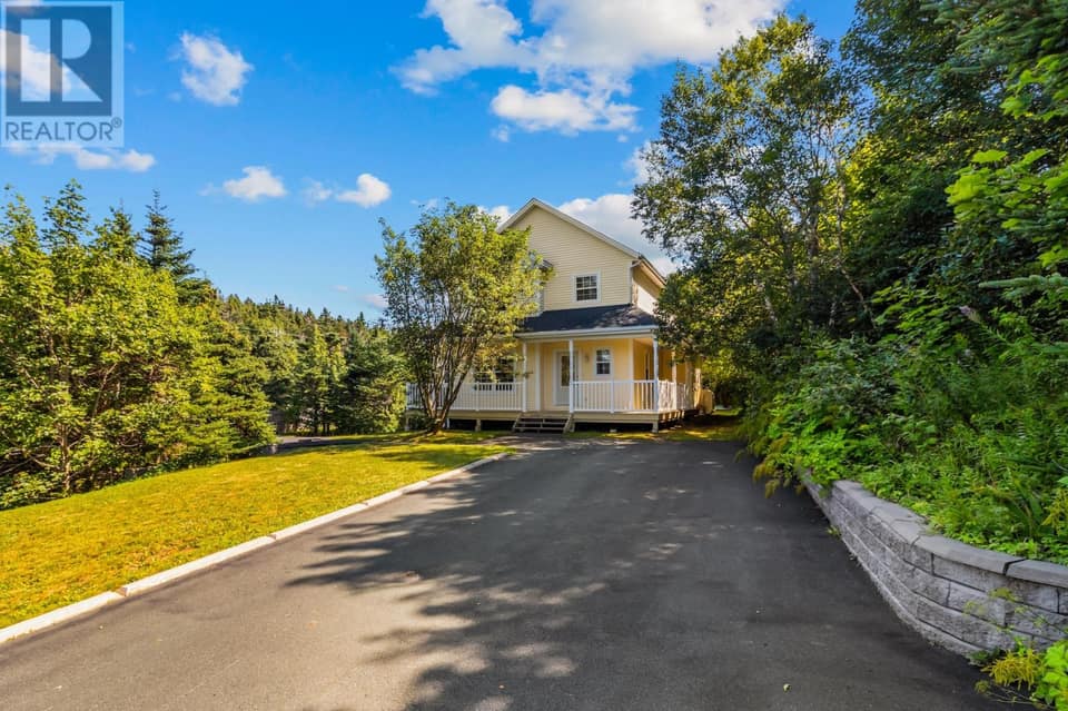 3 Maple Street, photo 1 of 42