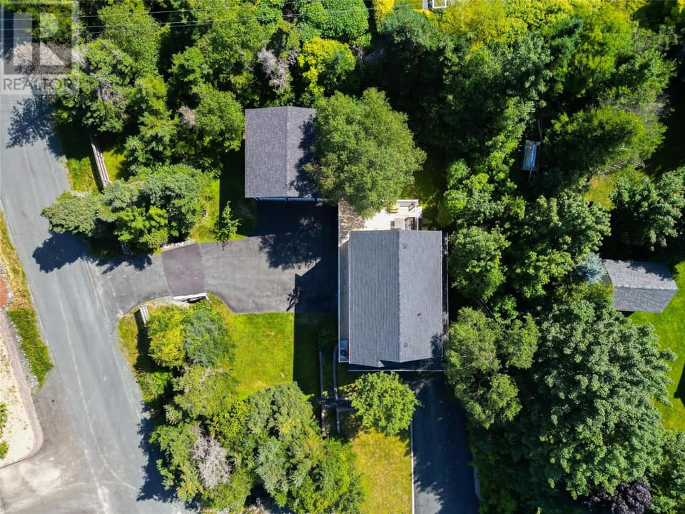 3 Maple Street, photo 38 of 42