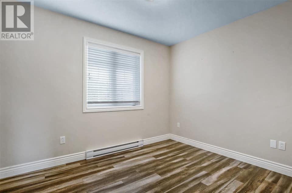 5 Chatwood Crescent, photo 13 of 38