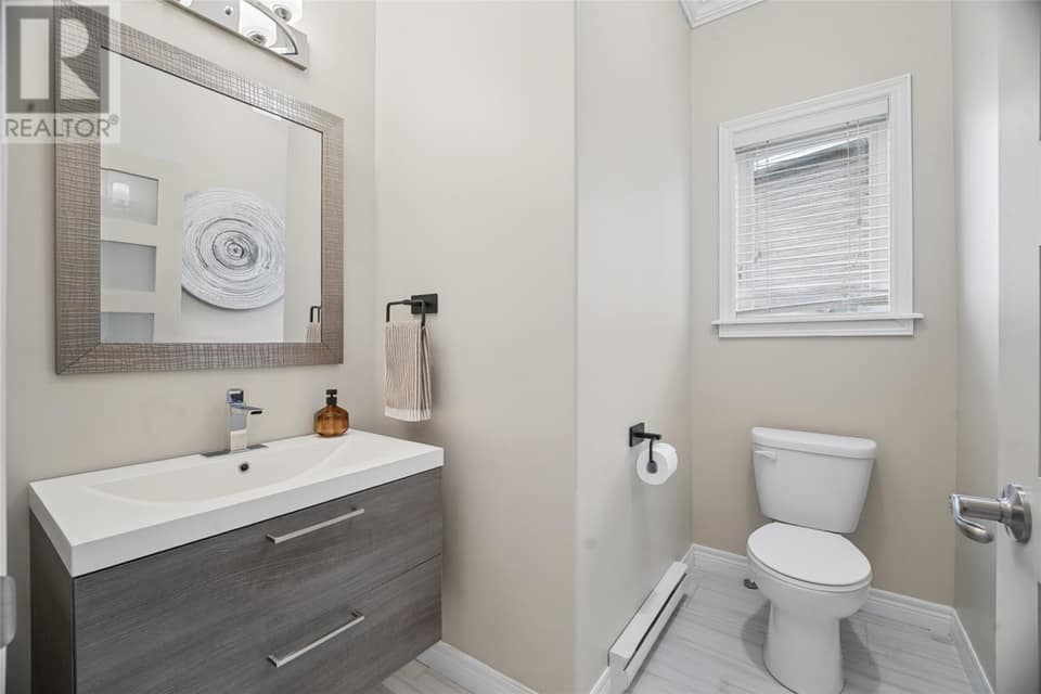 18 Challenger Crescent, photo 10 of 34