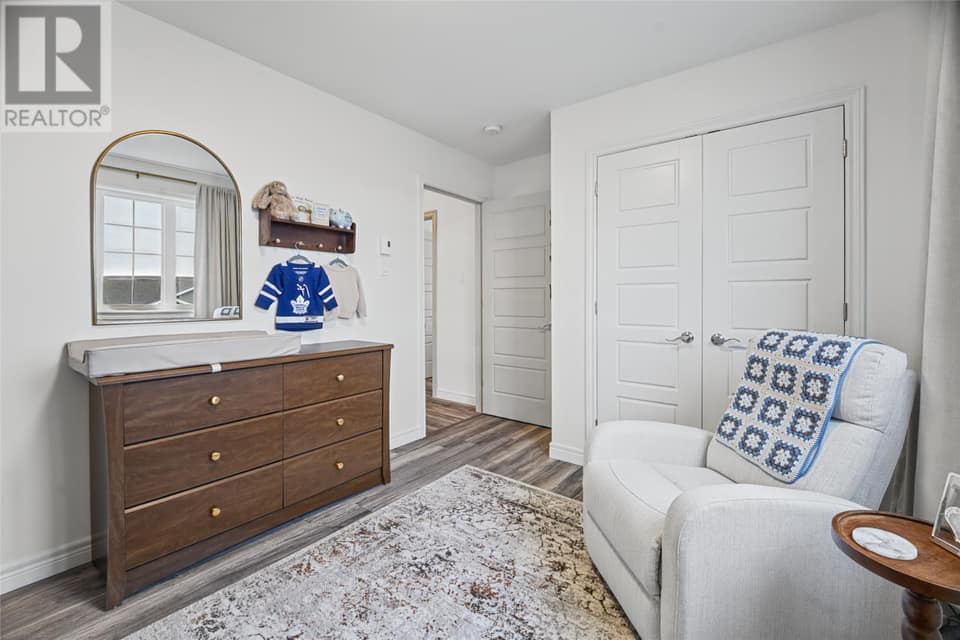 18 Challenger Crescent, photo 21 of 34