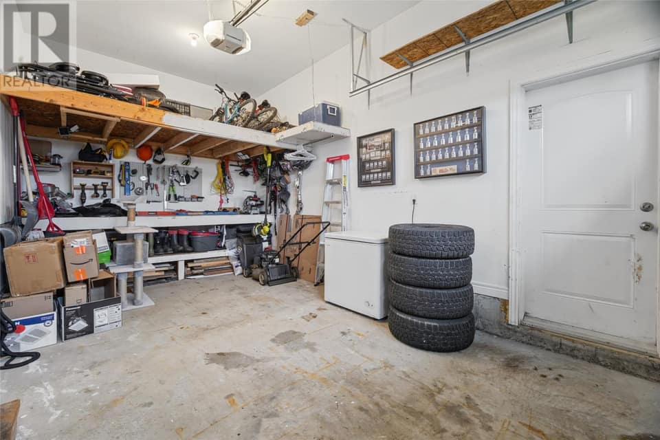 18 Challenger Crescent, photo 27 of 34