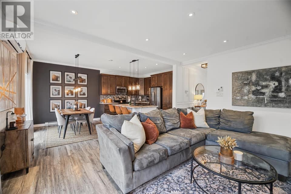 18 Challenger Crescent, photo 6 of 34