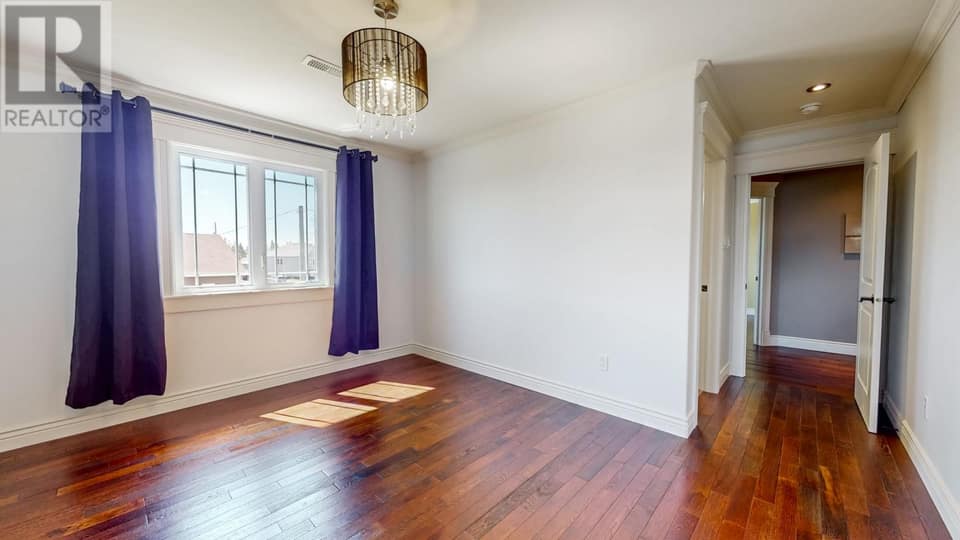 111 Cheeseman Drive, photo 23 of 49
