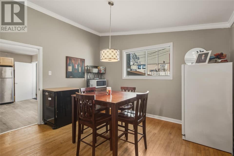 48 Amherst Heights, photo 11 of 30