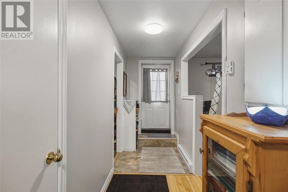 48 Amherst Heights, photo 21 of 30