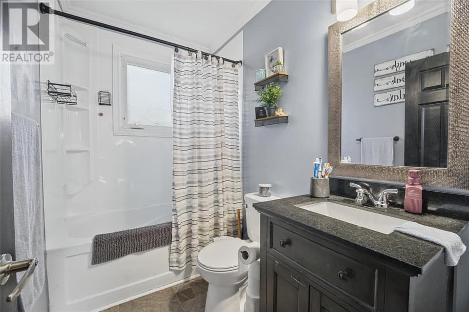 31 Princeton Crescent, photo 12 of 31