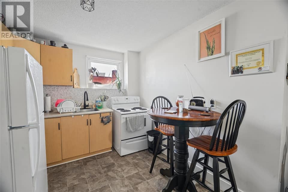 31 Princeton Crescent, photo 16 of 31
