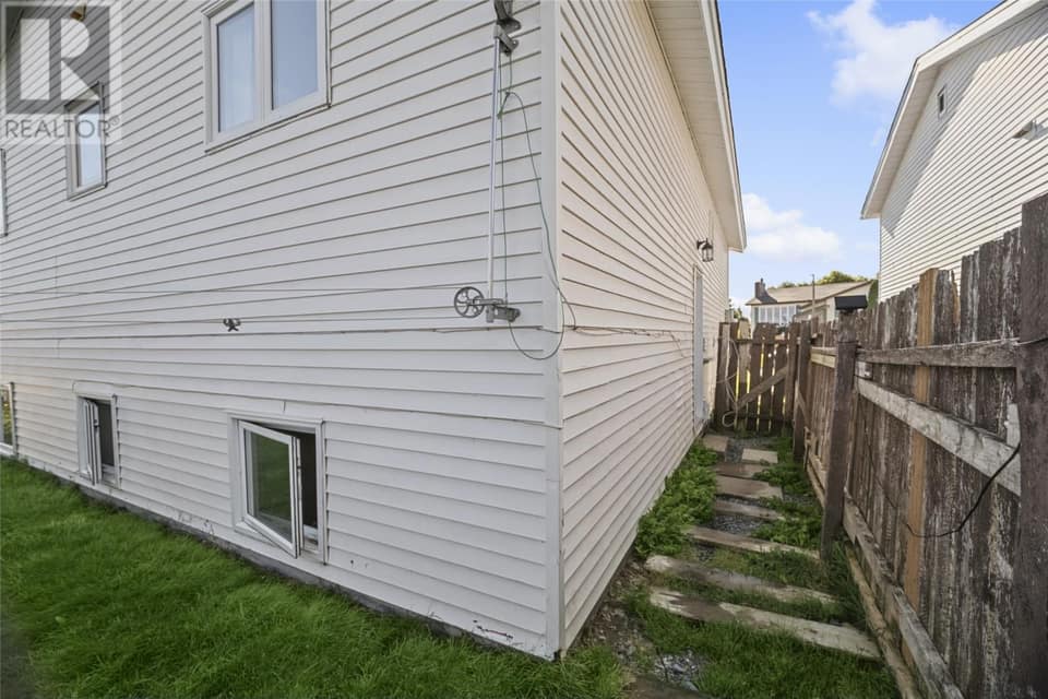 31 Princeton Crescent, photo 26 of 31