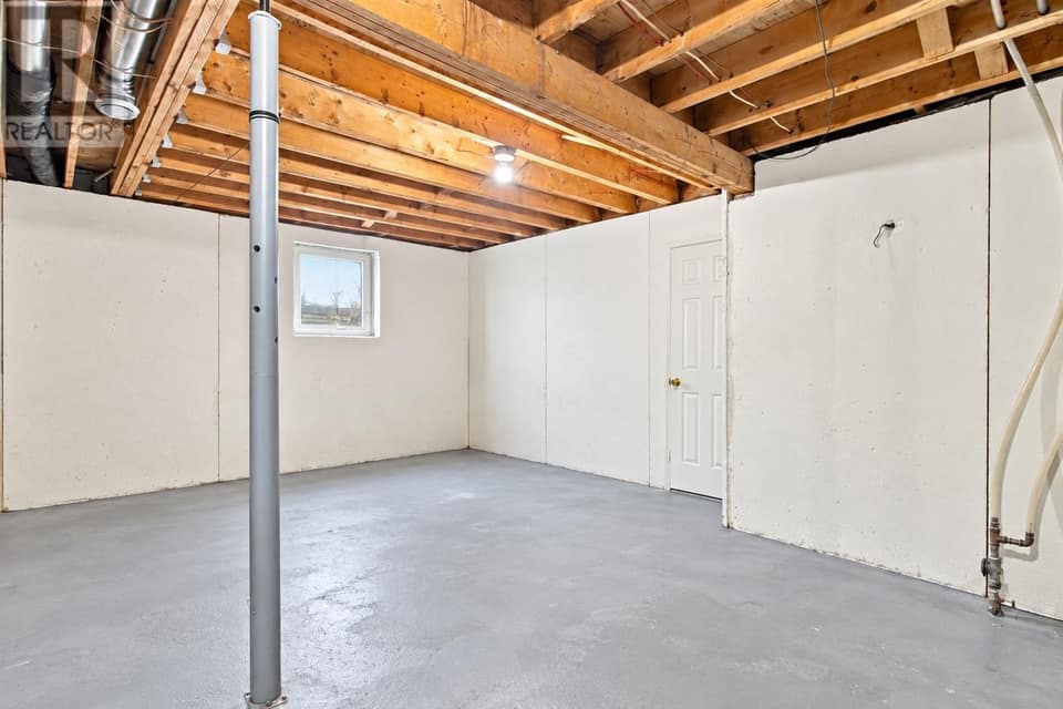 176 Green Acre Drive, photo 20 of 25