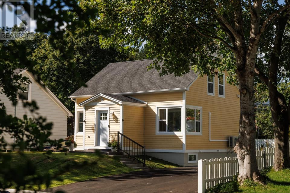 2 Milbanke Street, photo 1 of 50