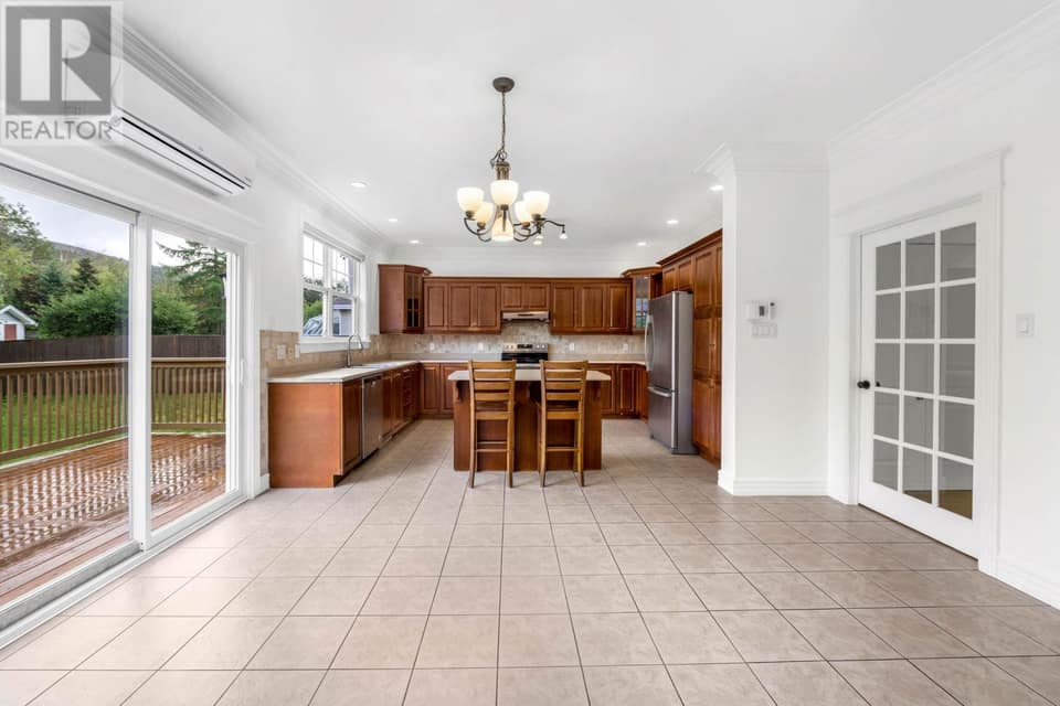 101 Waterford Bridge Road, photo 11 of 47
