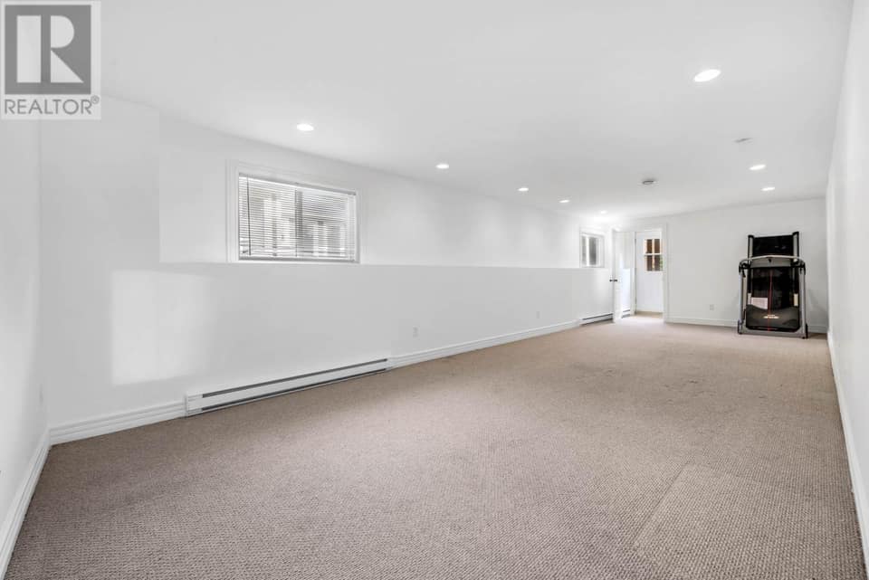 101 Waterford Bridge Road, photo 32 of 47